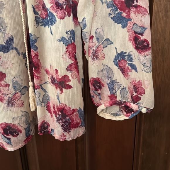 Krazy Kay Long Sleeve Floral Blouse - Picture 5 of 9